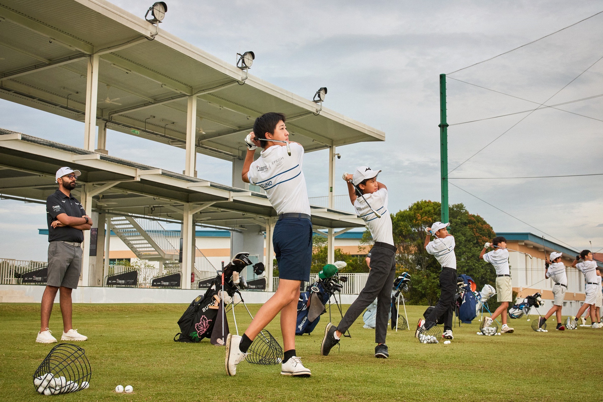 골프존 레드베터 아카데미 엡솜(GOLFZON Leadbetter Academy at Epsom) 야외 개인 훈련 모습 (3)