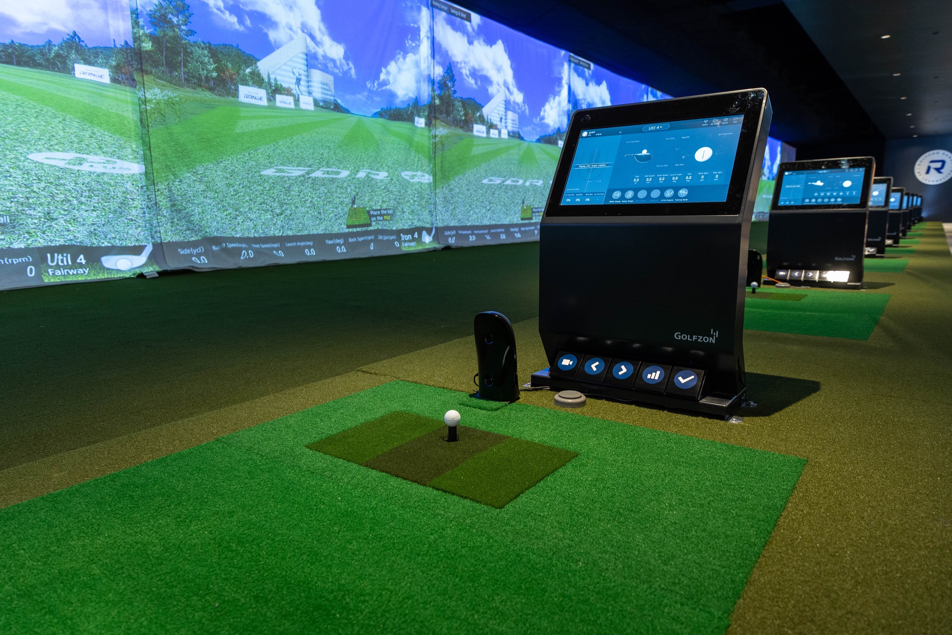 GOLFZON RANGE (19)