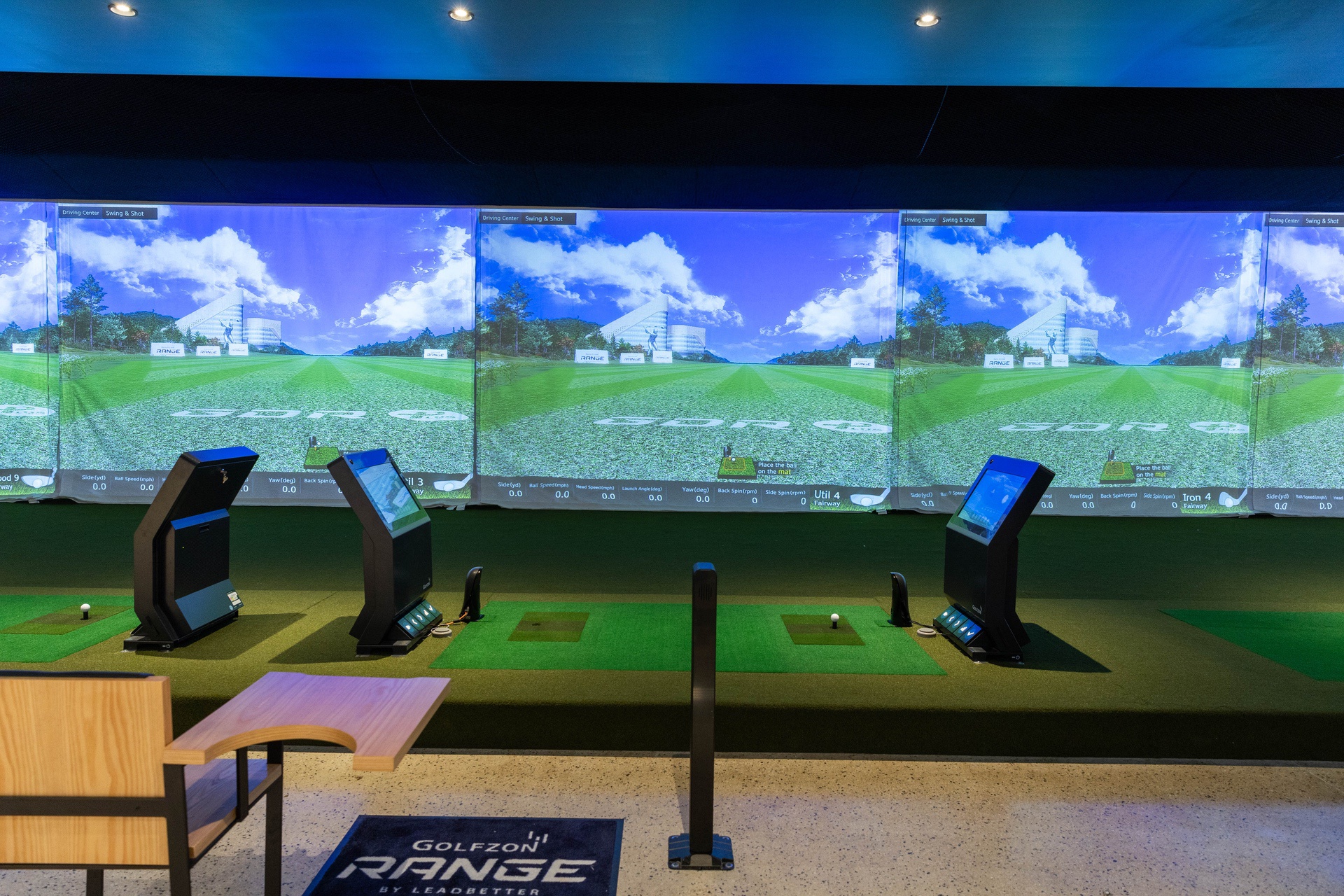 GOLFZON RANGE (25)