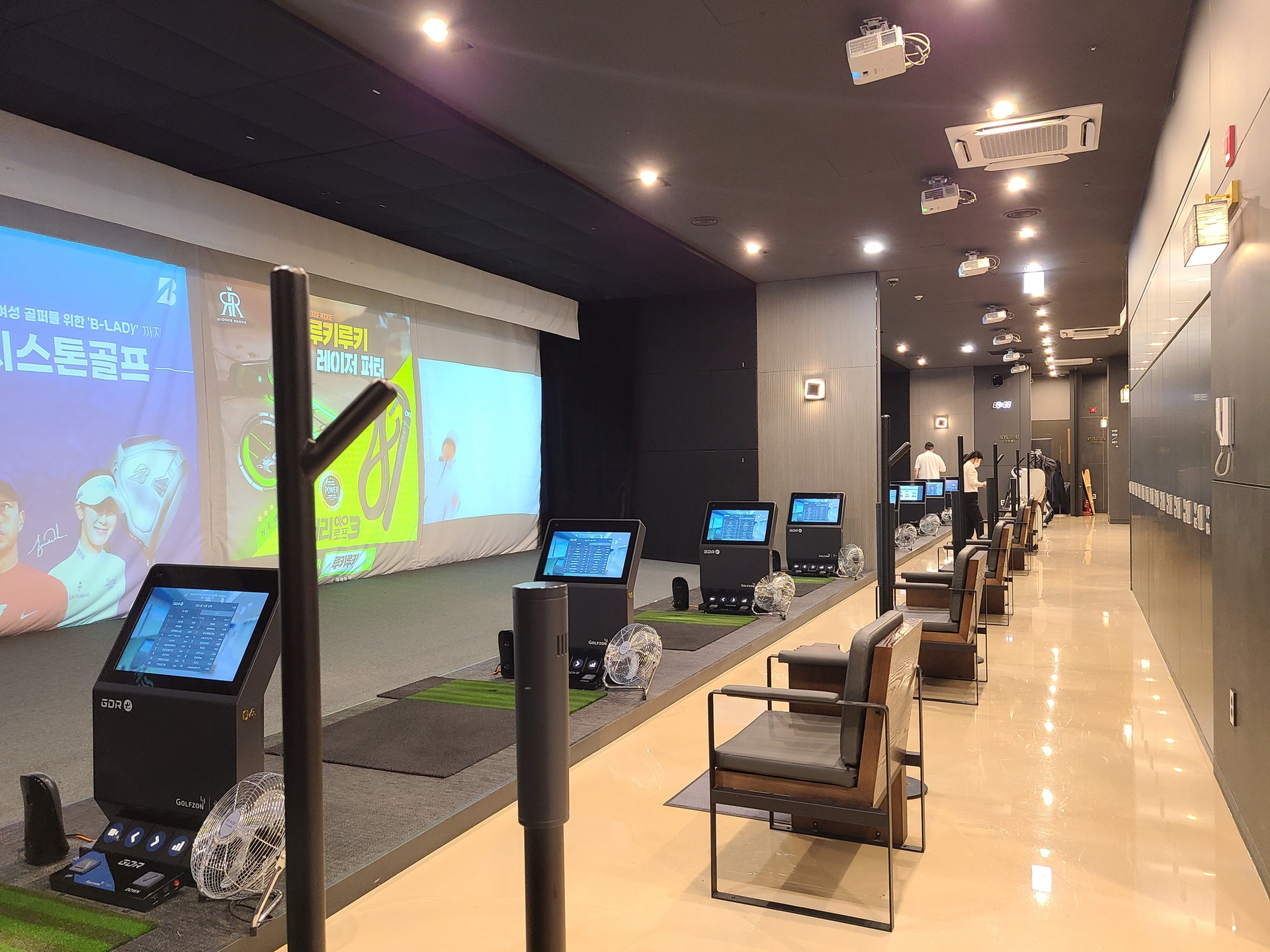 [골프존GDR] 강남센터필드점 (1)